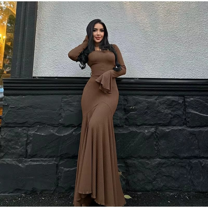 Elegant O-Neck Pleated Flared Sleeves Fishtail Maxi Dress