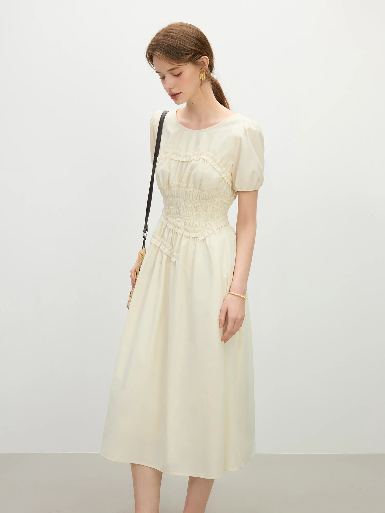 Elegant O-Neck Short Sleeve Hepburn Style Holiday Midi Dress