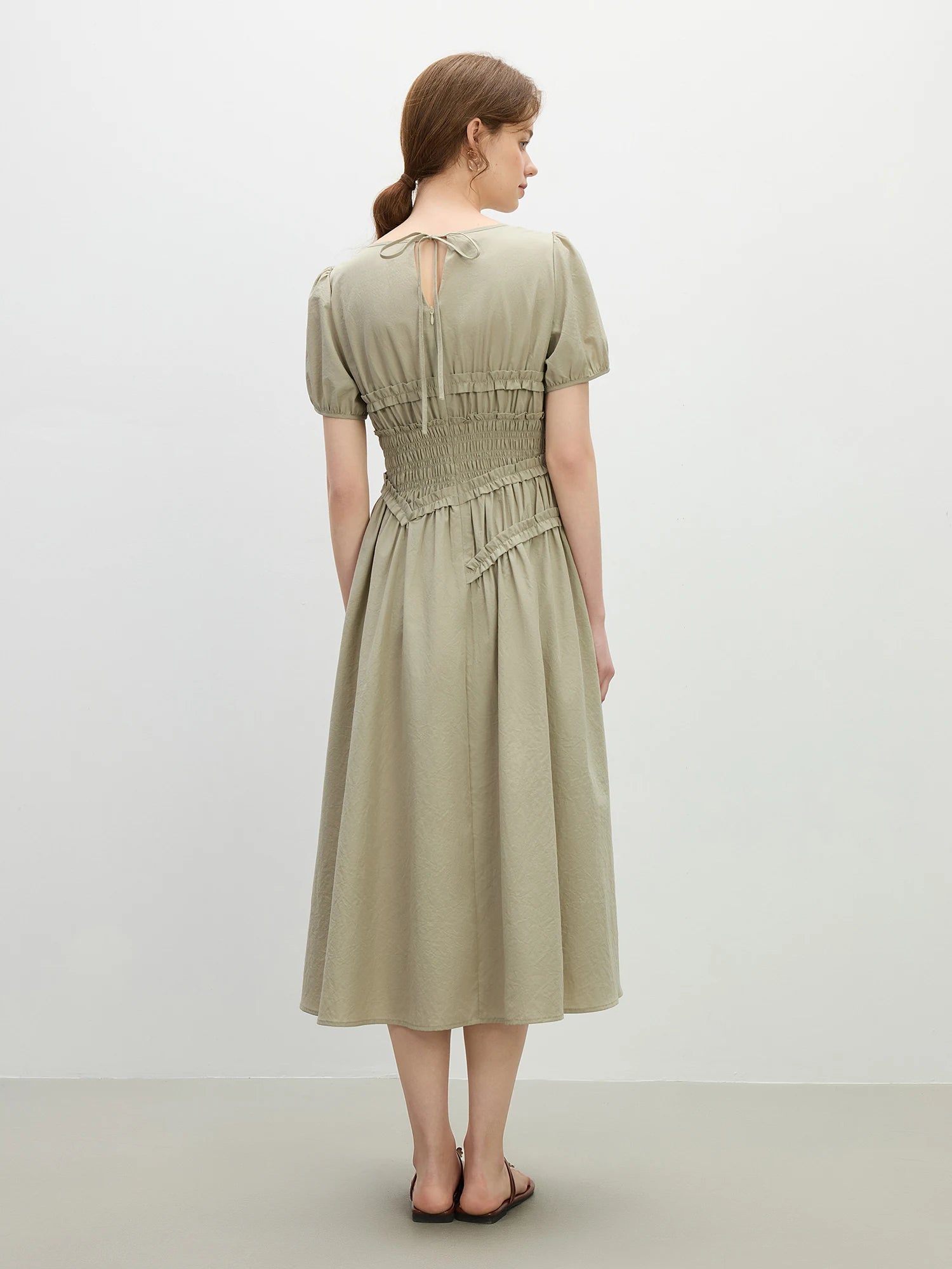Elegant O-Neck Short Sleeve Hepburn Style Holiday Midi Dress