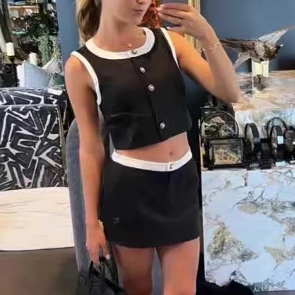 Elegant O-Neck Sleeveless Top And High Waist Shorts Two Piece Set