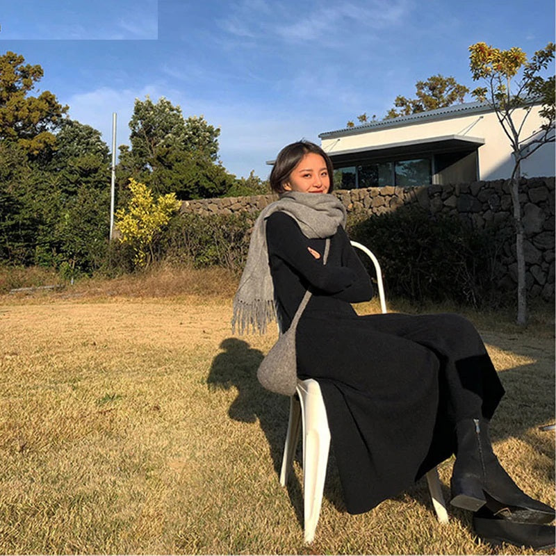 Elegant O-neck Slim Waist Midi Sweater Dress