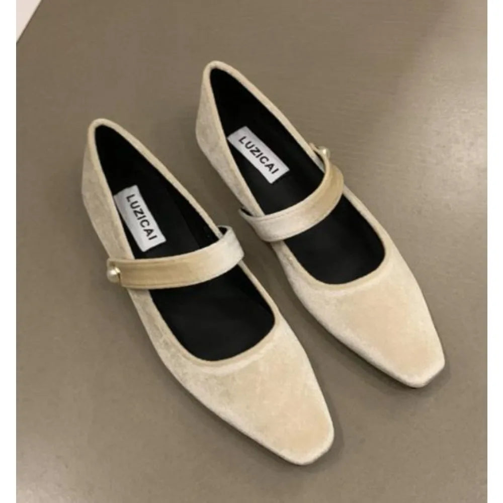 Elegant Pearl Buckle Velour Mary Jane Shoes