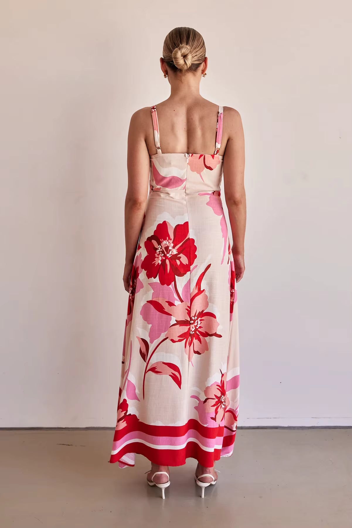 Elegant Printing Spaghetti Strap A-line Beach Style Long Maxi Dress