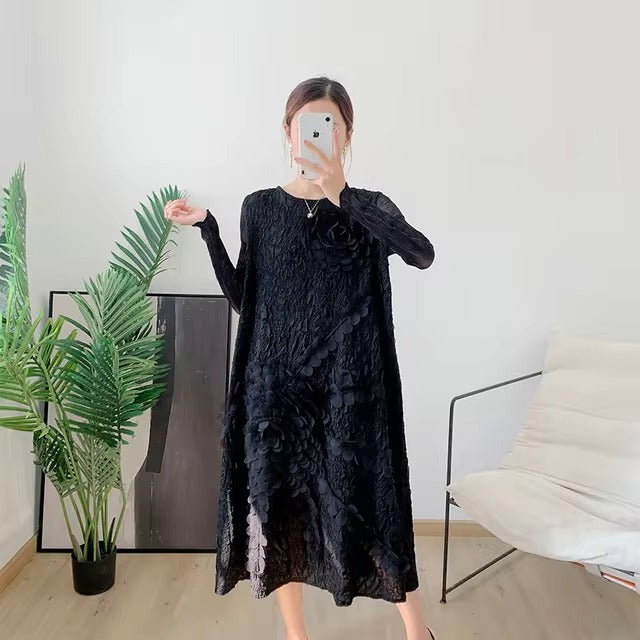 Elegant Round Neck Long Sleeves Loose Flower Pleated Midi Dress