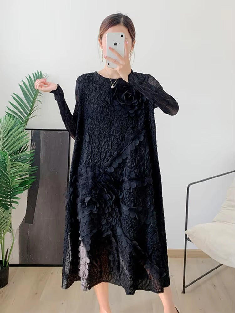 Elegant Round Neck Long Sleeves Loose Flower Pleated Midi Dress