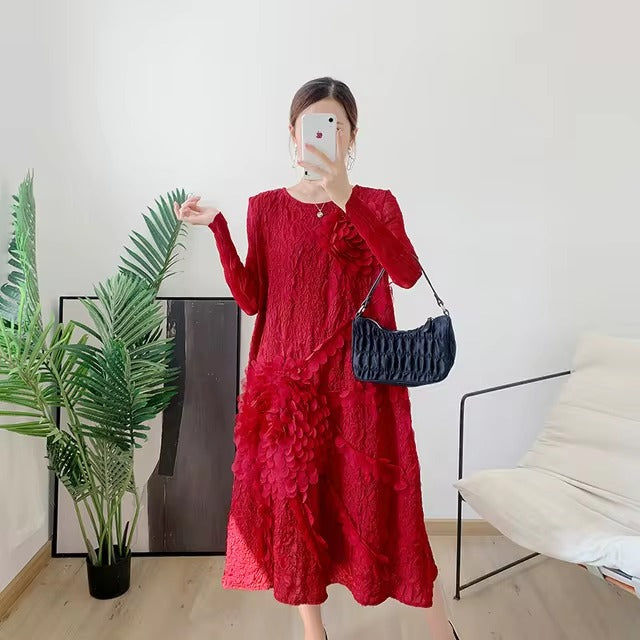 Elegant Round Neck Long Sleeves Loose Flower Pleated Midi Dress