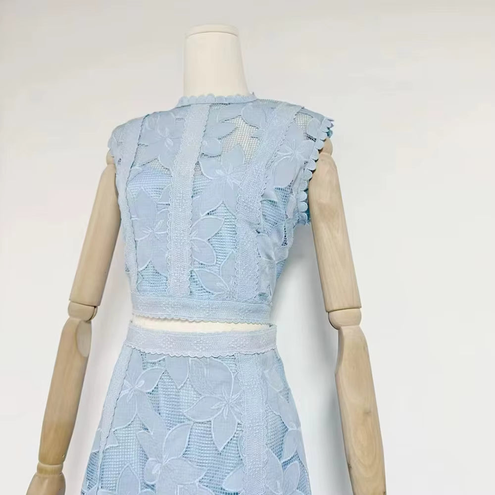 Elegant Round Neck Sleeveless Top High Waist Spliced Lace Embroidery Skirt Two Piece Sets