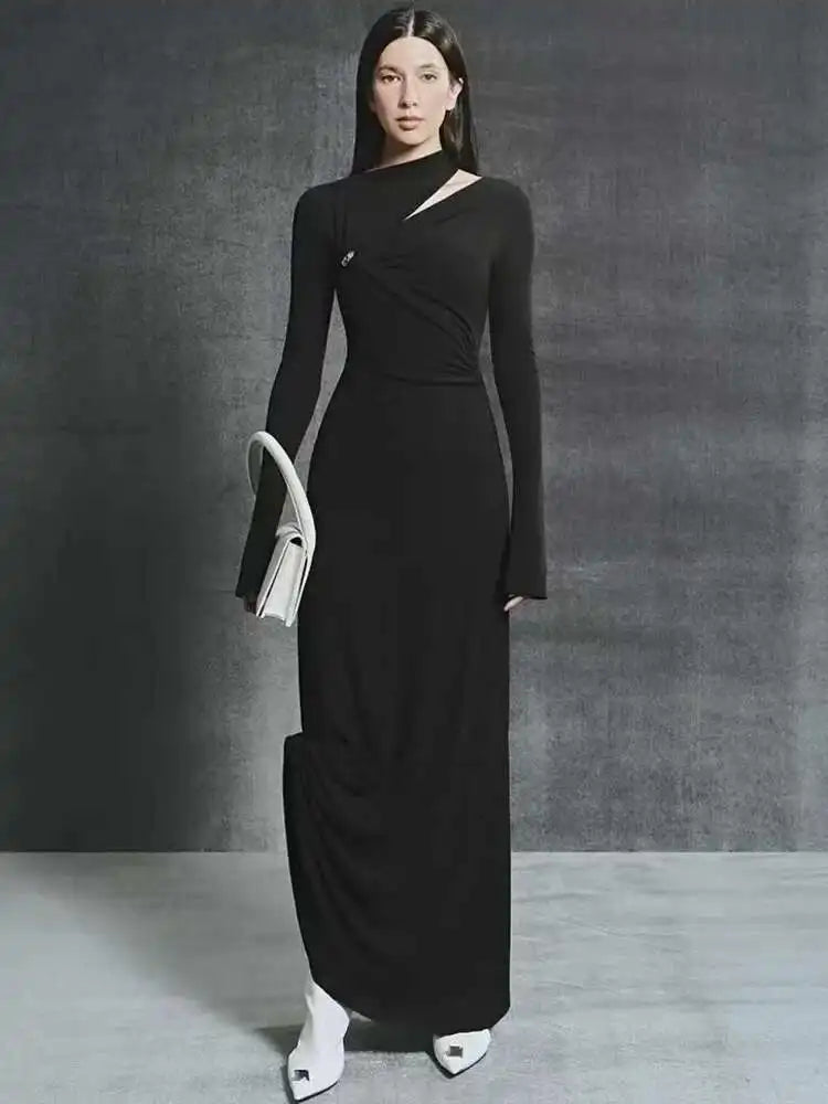 Elegant Skew Collar Hollow Out Metal Decorative Kink Pleated Evening Party Maxi Dresses