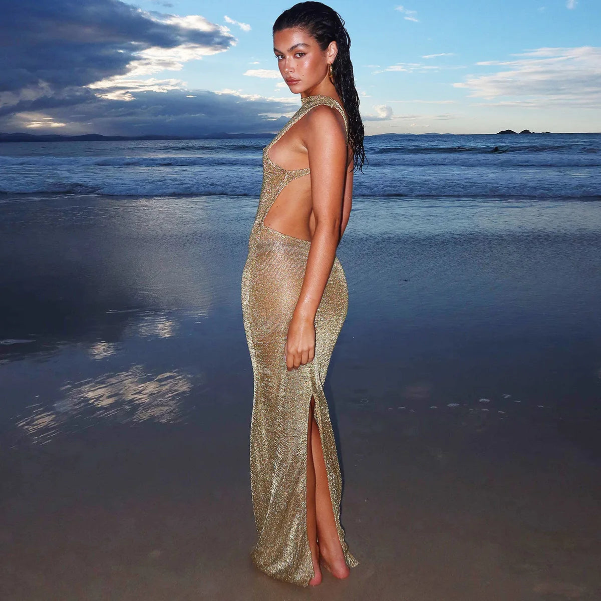 Elegant Sleeveless Backless Draped Long Dress Beach Outfits