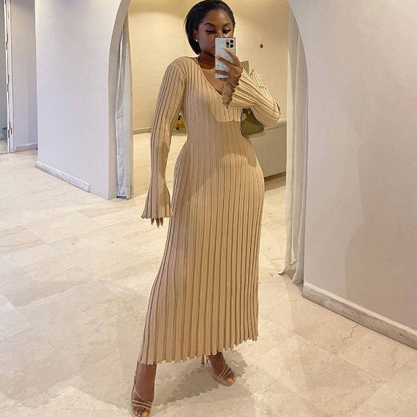 Elegant Solid Color Casual V-Neck Knitted Long Dress