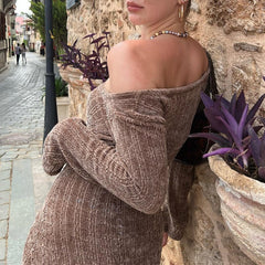 Elegant Solid Color Off-the-shoulder Long-Sleeved Dress