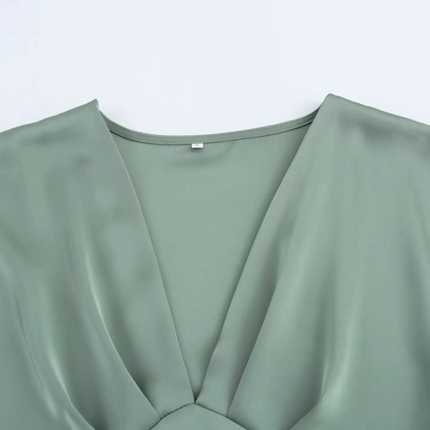 Elegant Solid Satin Zipper Synthetic fiber V Neck Short Sleeve Midi Dress