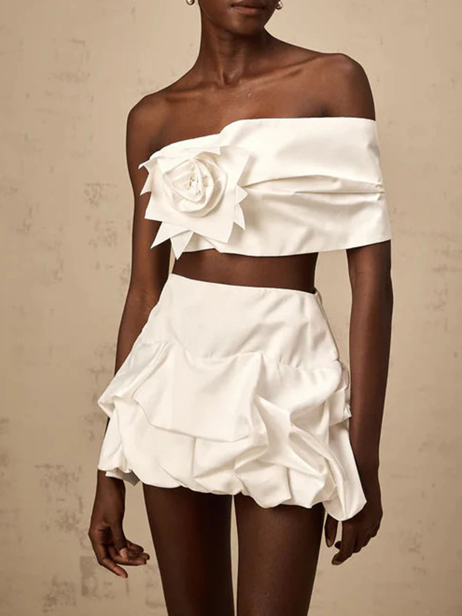 Elegant Solid Strapless Spliced 3D Flower Patchwork Folds Skirt Two Piece Sets