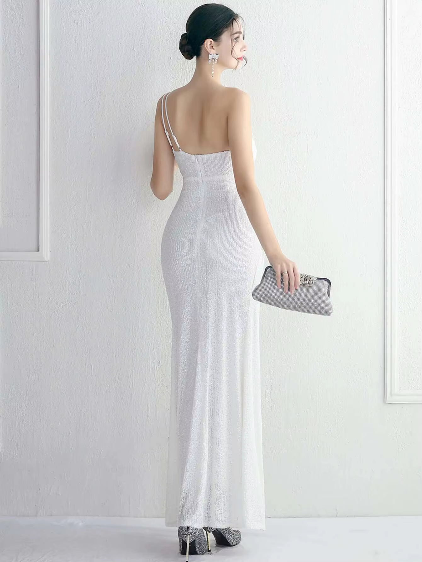 Elegant Spaghetti Strap Backless Diagonal collar Sequin Maxi Dress
