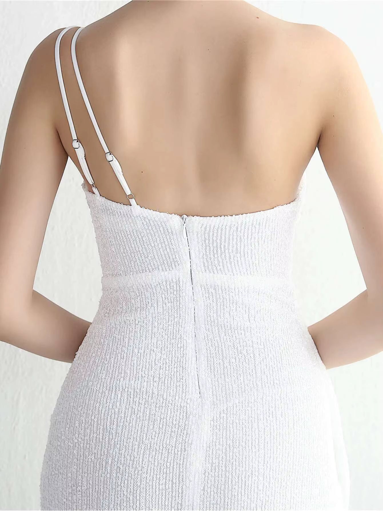 Elegant Spaghetti Strap Backless Diagonal collar Sequin Maxi Dress