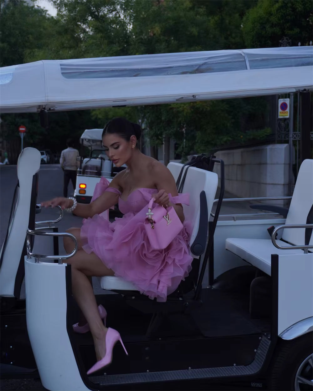 Elegant Spaghetti Strap Bella Tulle Cocktail Party Mini Ball Gown