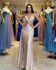 Elegant Spaghetti Strap V-neck Satin Wedding Party Maxi Dress