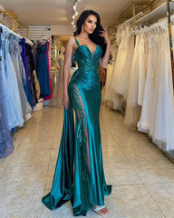 Elegant Spaghetti Strap V-neck Satin Wedding Party Maxi Dress