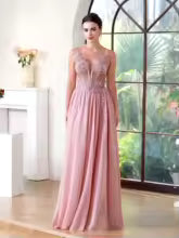 Elegant Spaghetti Straps A Line Beaded Appliques Illusion Prom Maxi Dresses