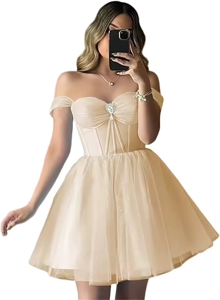 Elegant Sparkly Tulle Homecoming Off Shoulder Teens Puffy Sweetheart A Line Prom Mini Dresses