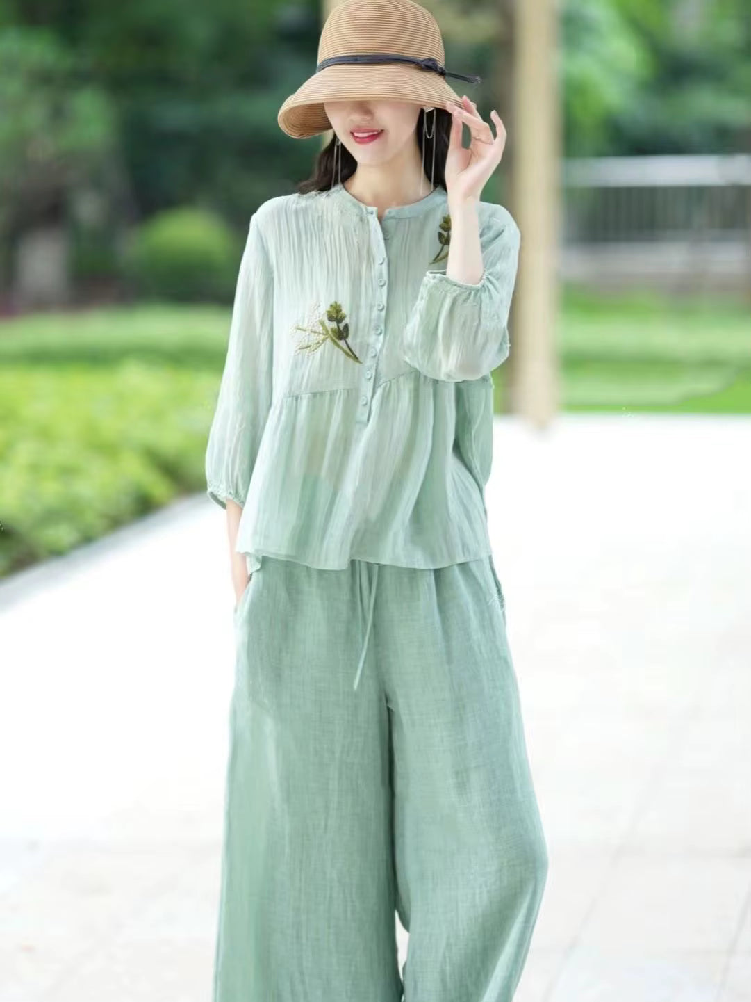 Elegant Stand Collar Splicing Embroidered Loose Cotton and Linen Top