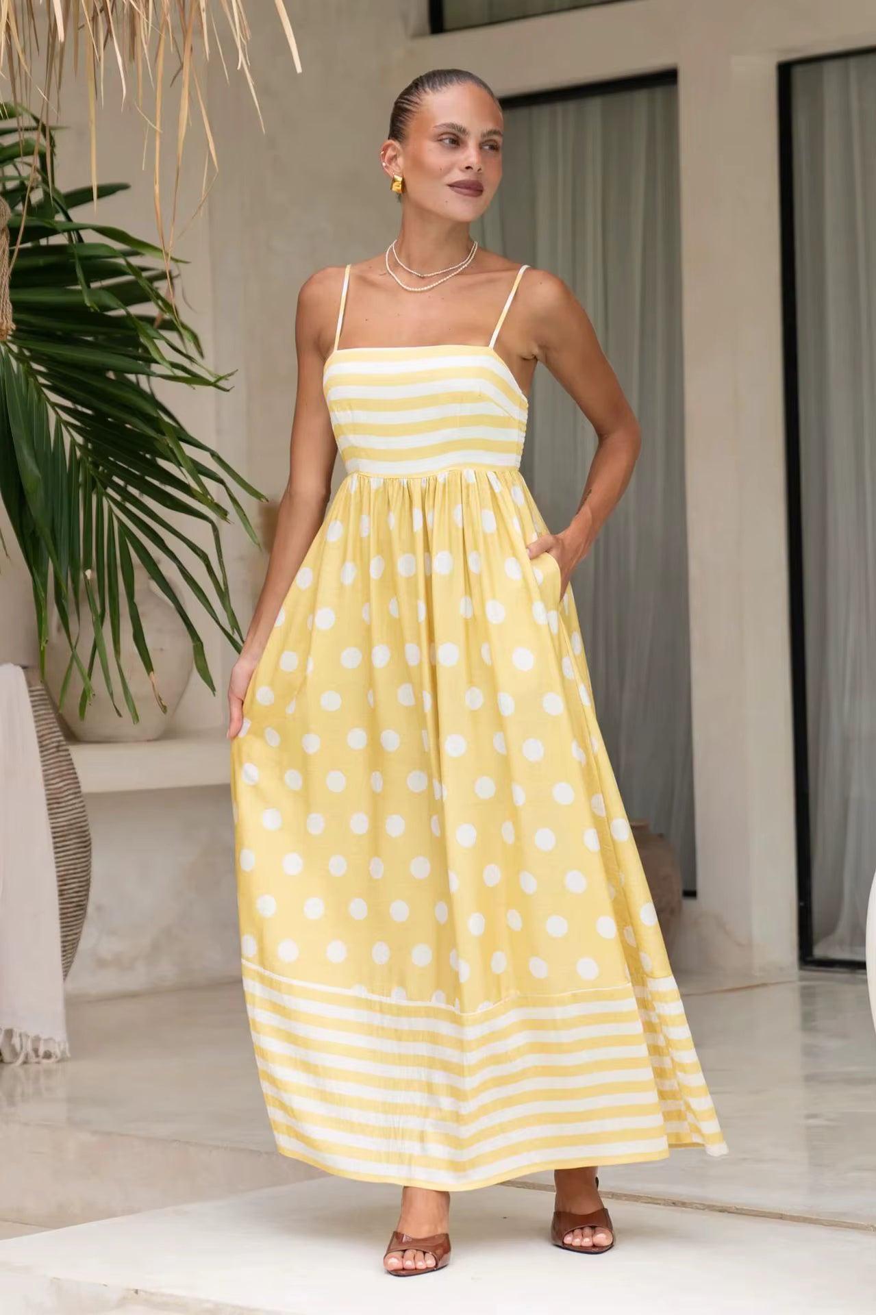 Elegant Strap Swing High Waist Printed Strap A-line Maxi Dress