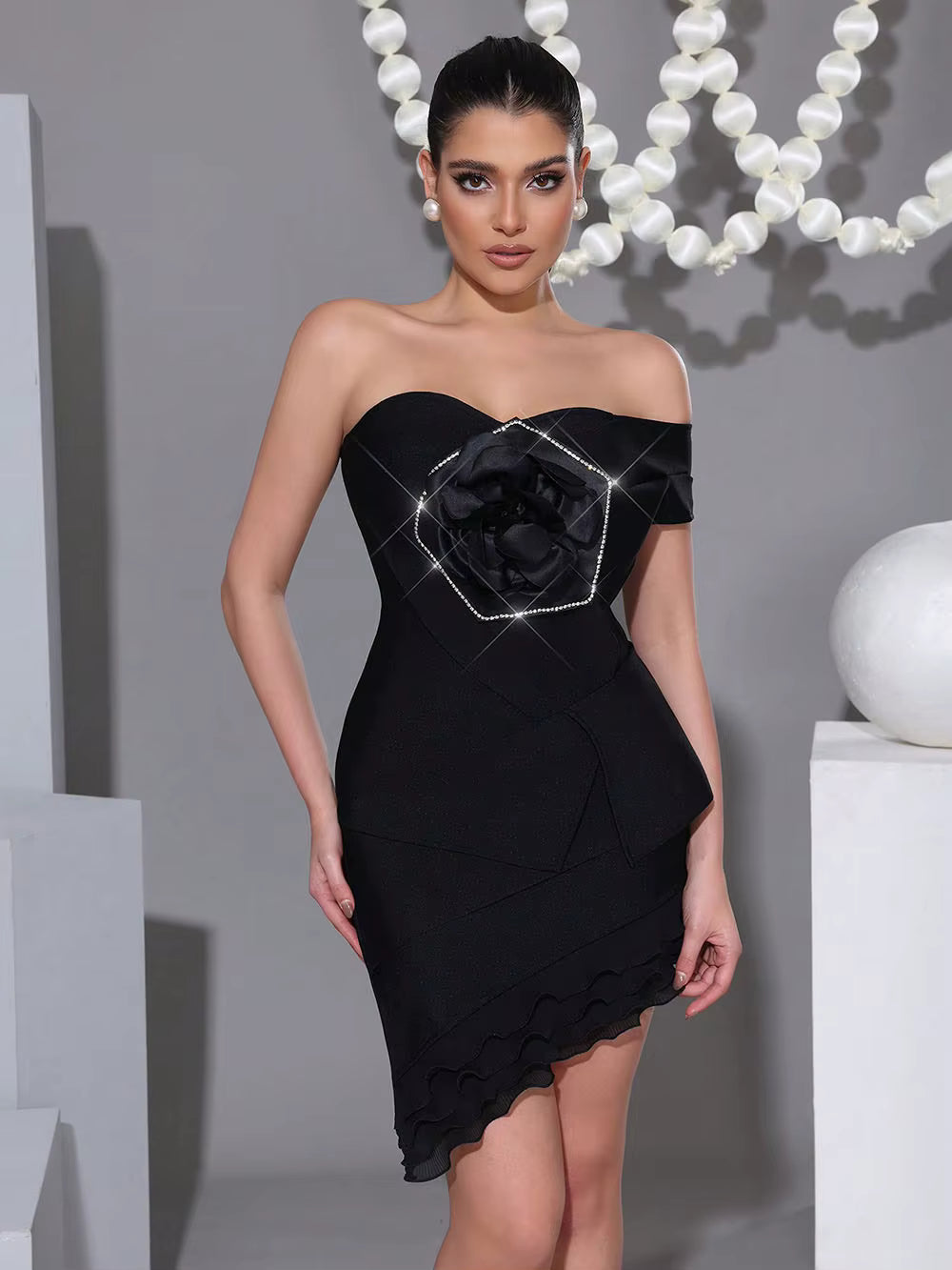 Elegant Strapless Above Knee Diamond 3D Flower Boutique Mini Dress