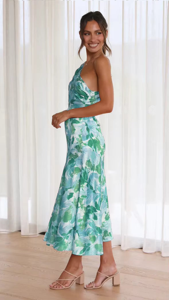 Elegant Strapless Inclined Shoulder Pullover Beach Style Midi Dress
