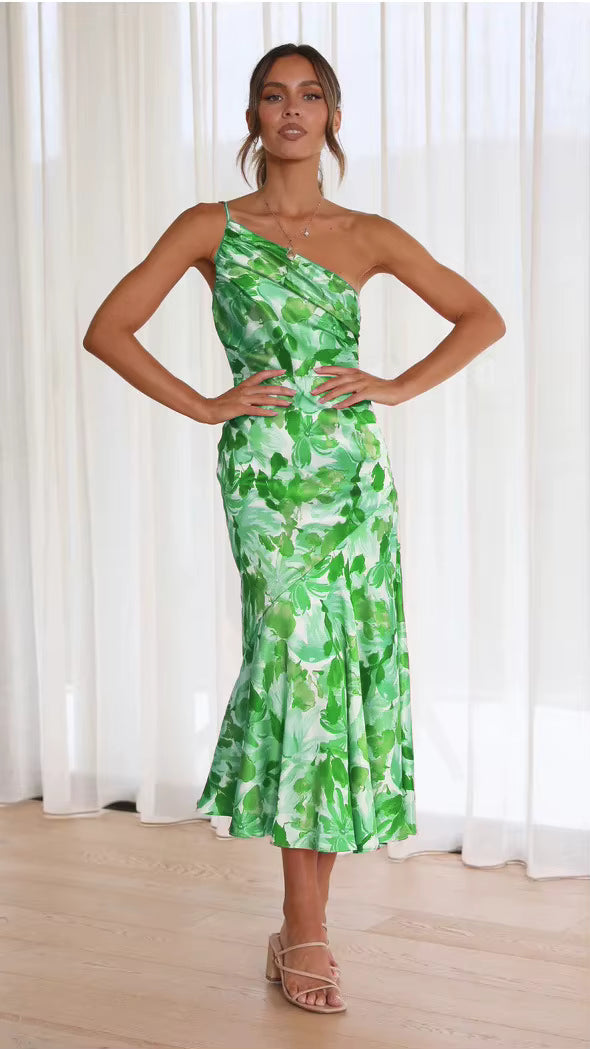 Elegant Strapless Inclined Shoulder Pullover Beach Style Midi Dress