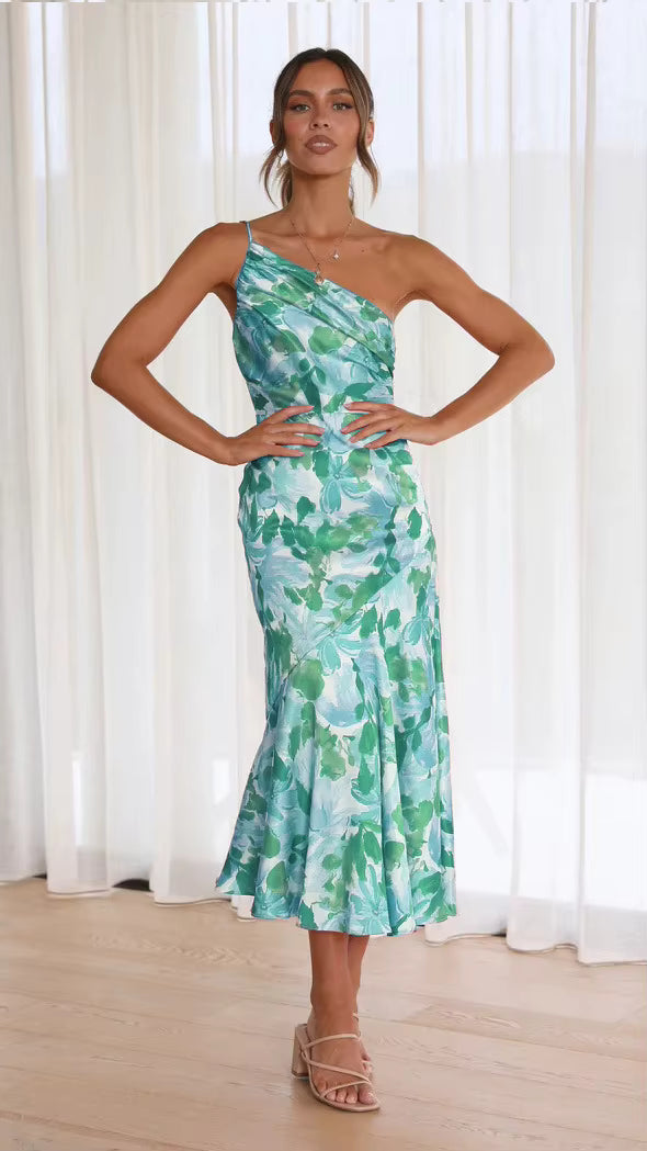 Elegant Strapless Inclined Shoulder Pullover Beach Style Midi Dress
