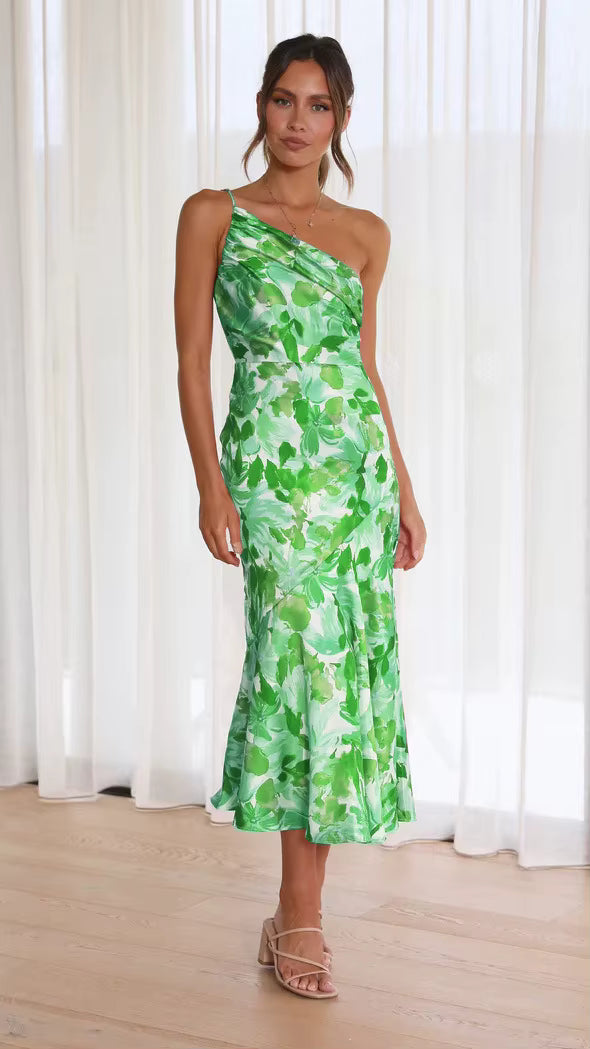 Elegant Strapless Inclined Shoulder Pullover Beach Style Midi Dress