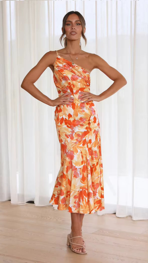 Elegant Strapless Inclined Shoulder Pullover Beach Style Midi Dress