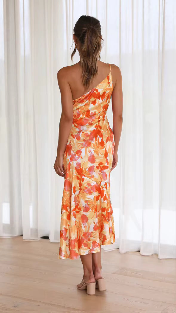Elegant Strapless Inclined Shoulder Pullover Beach Style Midi Dress
