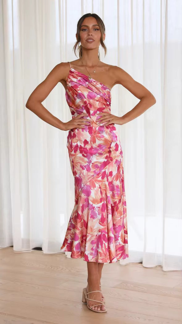 Elegant Strapless Inclined Shoulder Pullover Beach Style Midi Dress