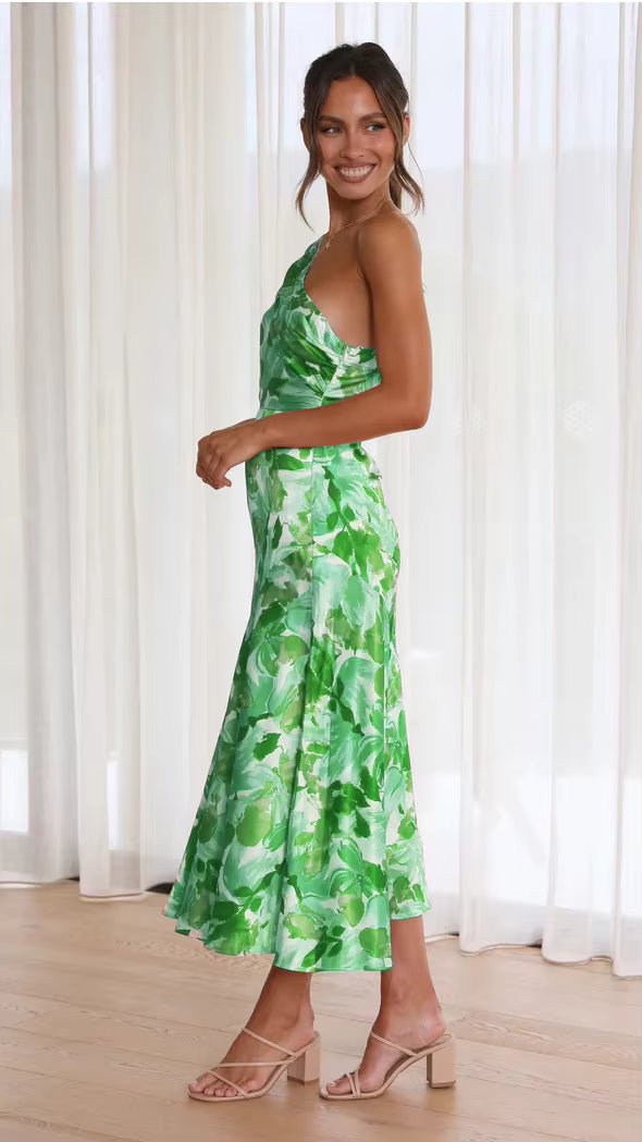 Elegant Strapless Inclined Shoulder Pullover Beach Style Midi Dress