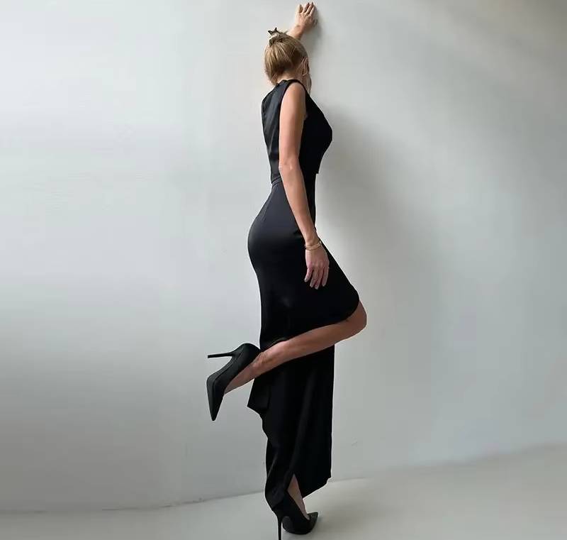 Elegant Turtleneck Sleeveless Crop Top Vest High Waist Button Long Skirt 2 Piece Set