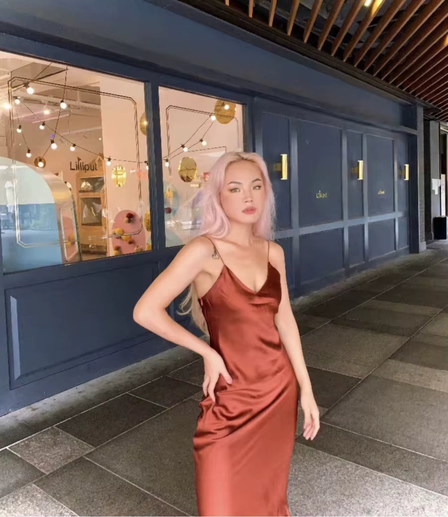 Elegant V-Neck Silk Satin Spaghetti Strap Backless Party Slip Maxi Dress