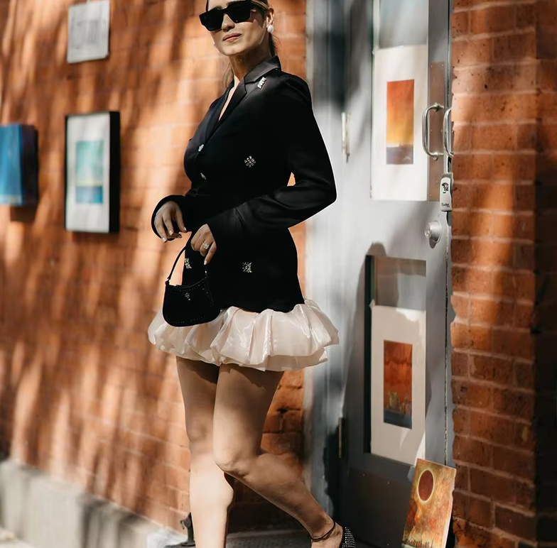Elegant V-neck Chic Button Long Sleeve Pleated High Street Office Casual Mini Dresses