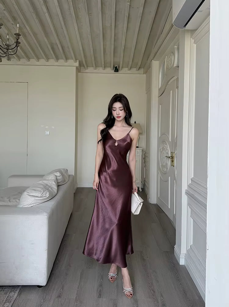 Elegant V-neck Hollow Out Spaghetti Strap A-line Chic Party Long Maxi Dresses