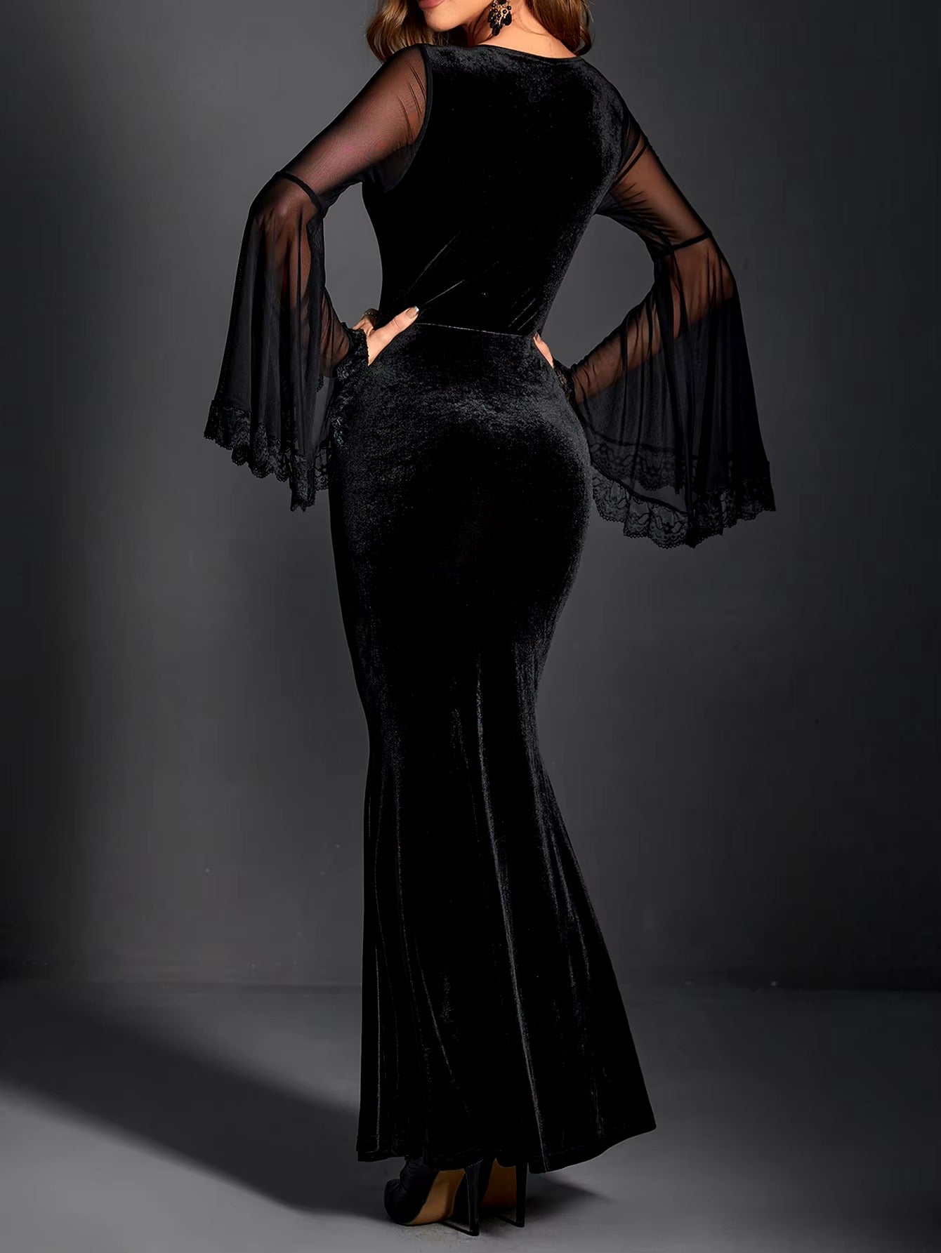 Elegant Velvet Mesh Flare Sleeve Gothic Punk Maxi Dress