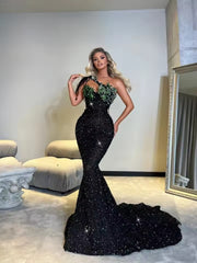 Erotic Sequin Crystal One-Shoulder Lace Details Sleeveless Dress