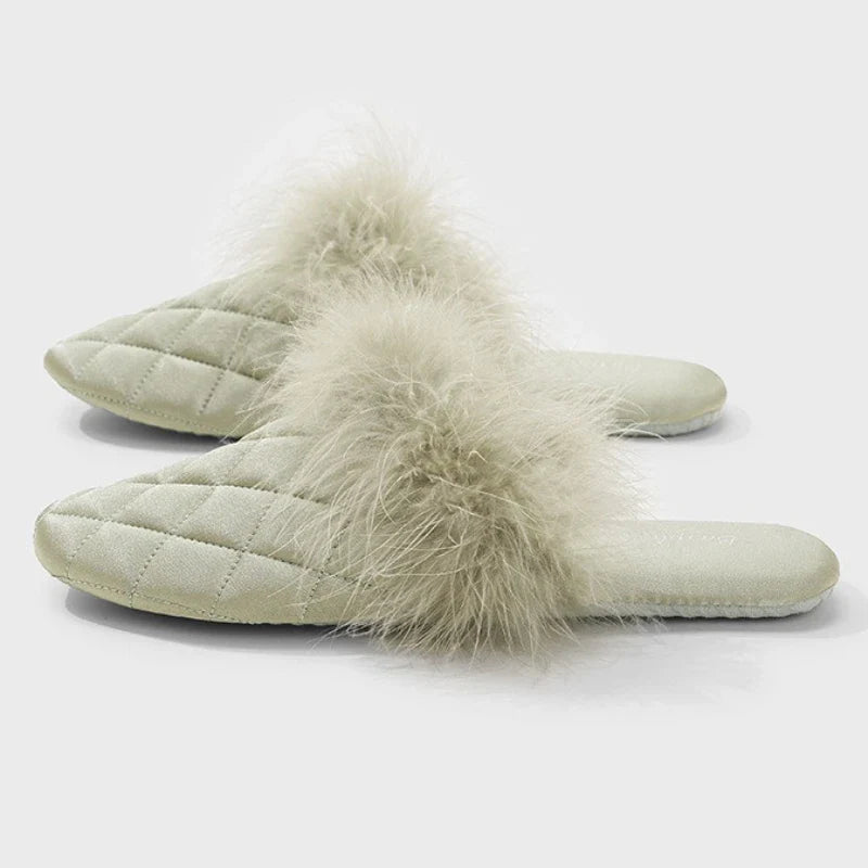 Feather Decoration Design Slippers Comfort Lightweight Soft Sole Home Slippers Elegant Non Slip Zapatos De Mujer