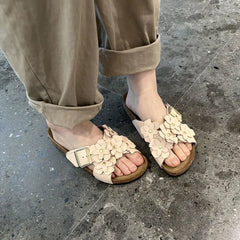 Floral Decoration Platform Slippers Luxury Metal Buckle Design Flat Sandalias Outdoor Sandals Beach Shoes