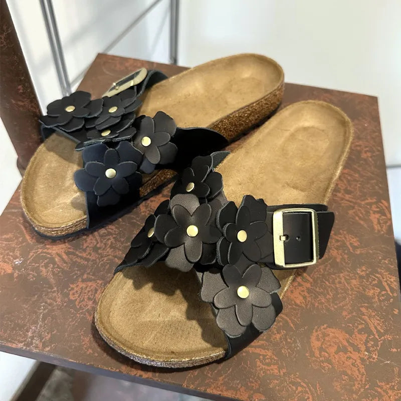 Floral Decoration Platform Slippers Luxury Metal Buckle Design Flat Sandalias Outdoor Sandals Beach Shoes