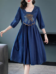 Knee Length Half Sleeve Embroidery Dress