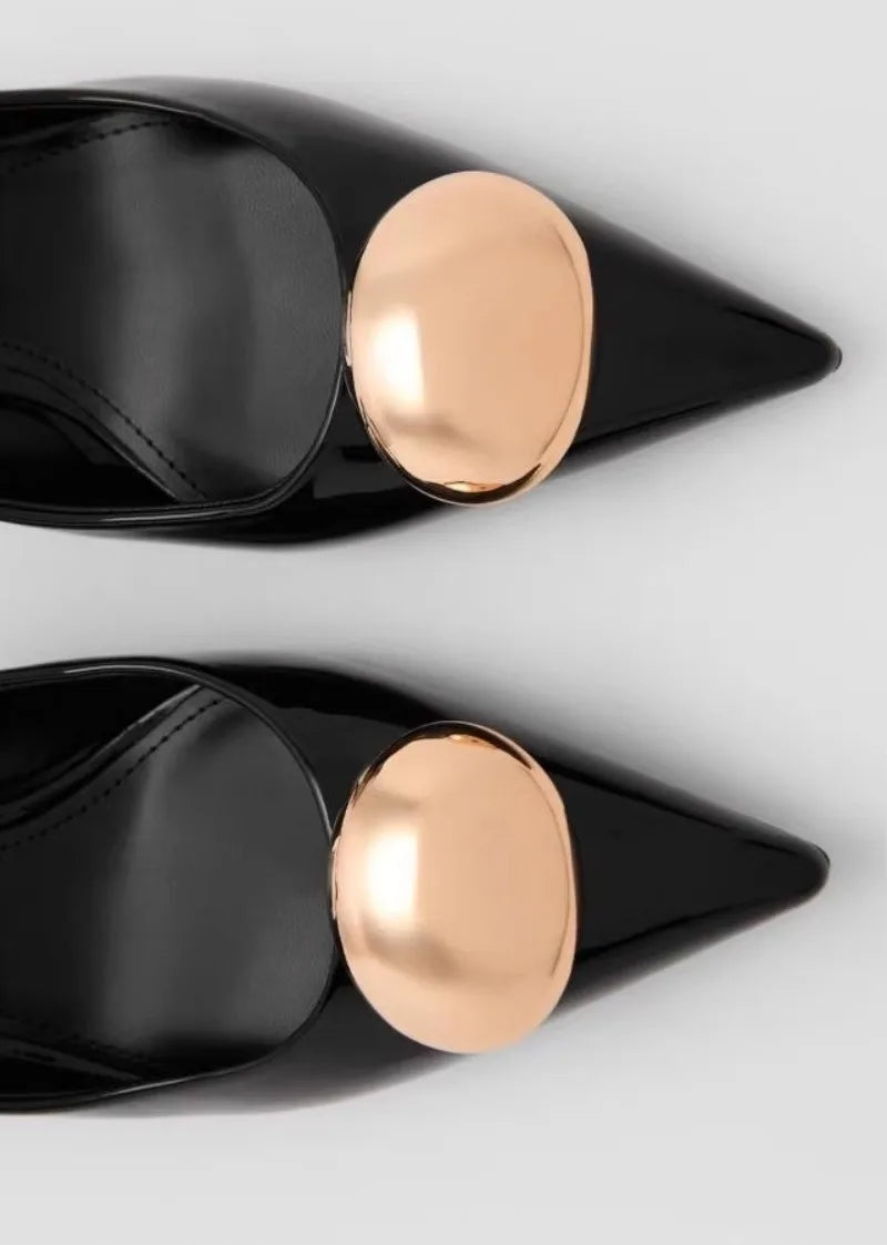 Metal Decoration Brand Pumps High Quality Black Patent Leather Kitten Heel