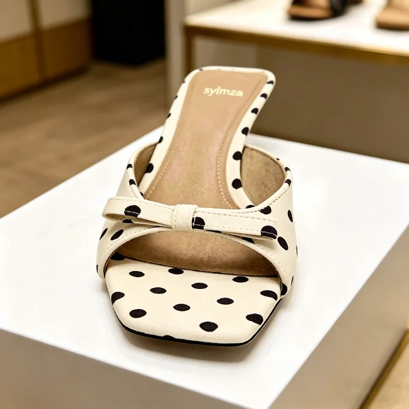 Polka-Dot Detail Kitten Heel