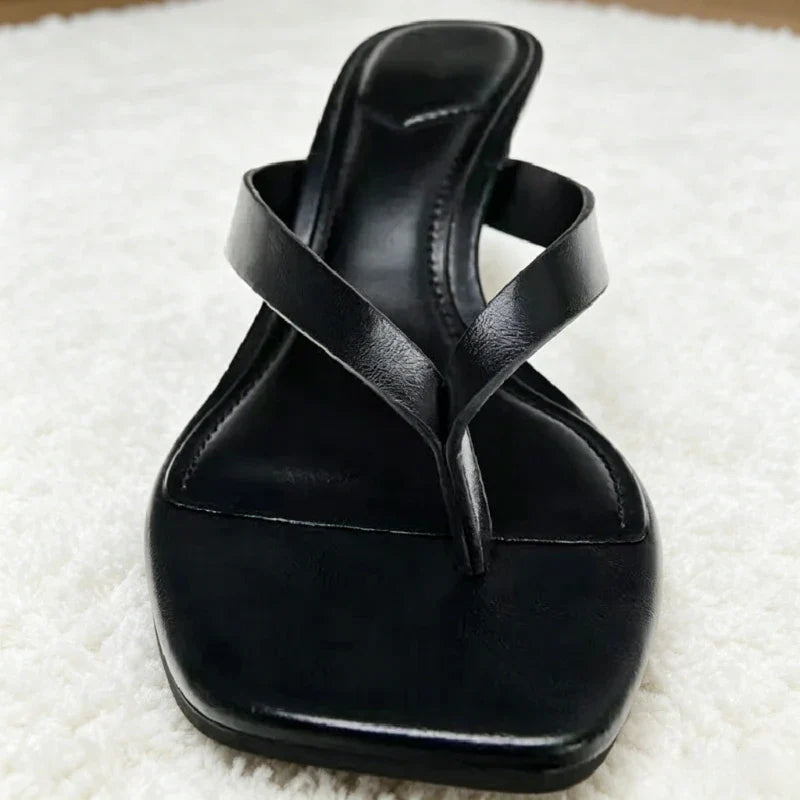 Square-toe Wedge Sandals Black Soft Leather PU Clip Toe Flip-flops Holiday Beach Slide Sandal Zapatos Mujer