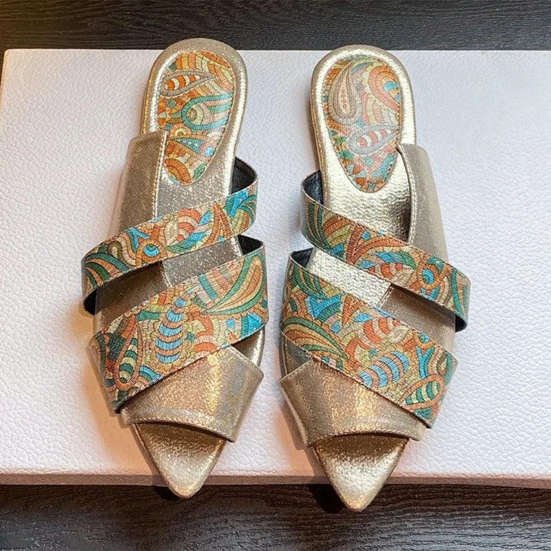 Totem Printed Design Slippers Peep Toe Slides Sandals Light Comfort Street Style Beach Flat Sandals