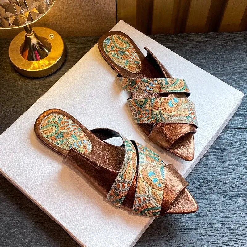 Totem Printed Design Slippers Peep Toe Slides Sandals Light Comfort Street Style Beach Flat Sandals